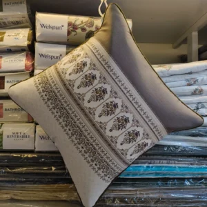 Retro Design Cushion Cover